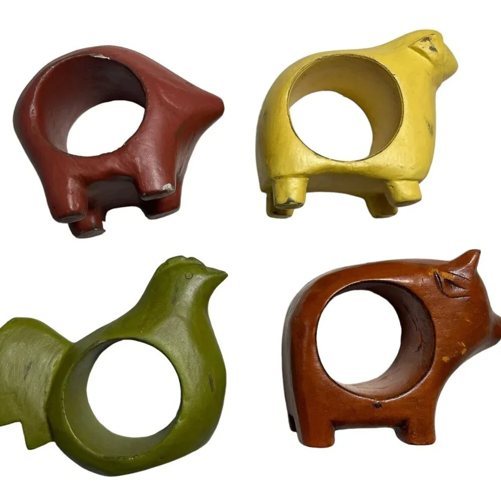 Pier 1 Imports Farm Animals Country Kitchen Wood Napkin Ring Holder Set of 4 NEW